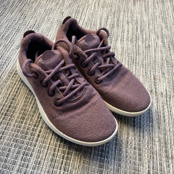 Allbirds Tree Runners - Picture 1 of 3
